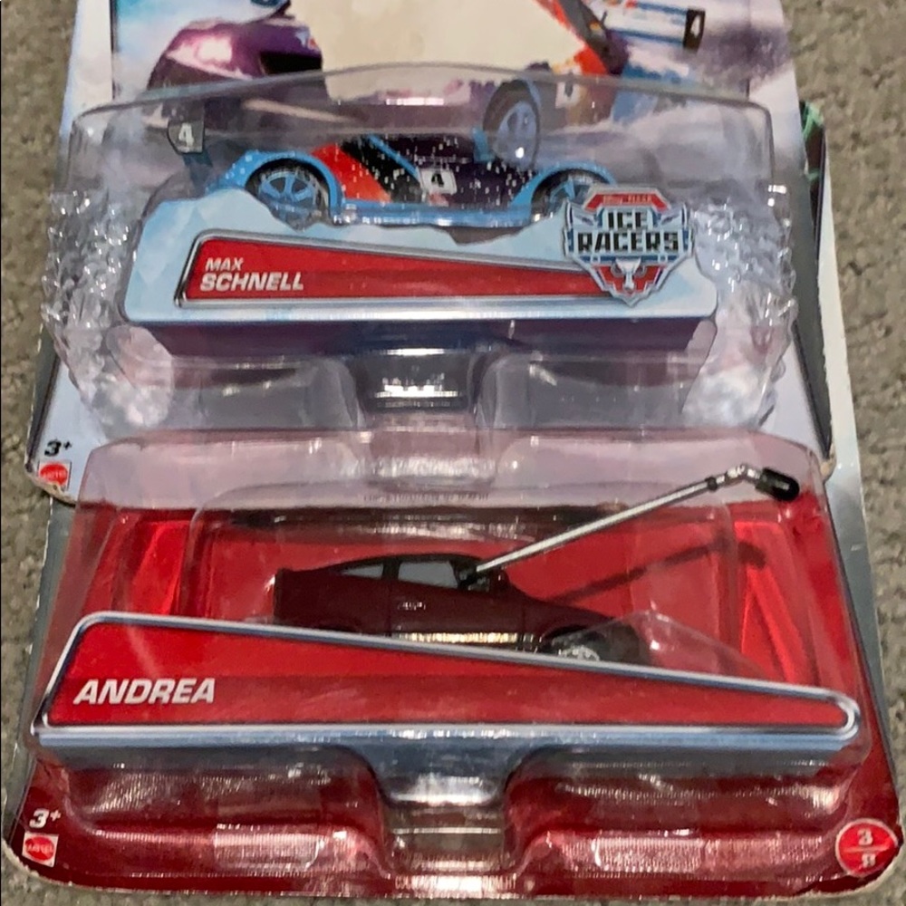 Disney Cars 2015 Andrea & Max Schell